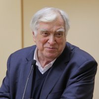 Нутрициолог Строков объяснил, на что указывает тяга к шоколаду