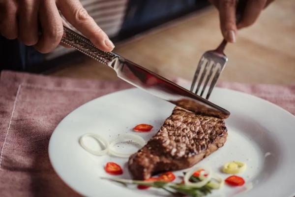 ?Ешь сколько хочешь, но&hellip; правильные продукты. Безопасно ли худеть на кето-диете